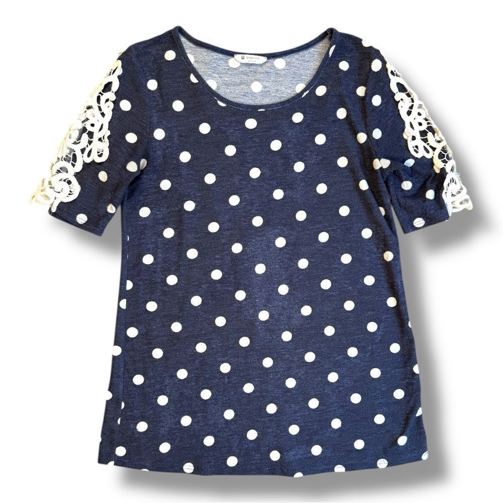 BomBom Blue and White Polka Dot Tunic with Lace Accents Sz M